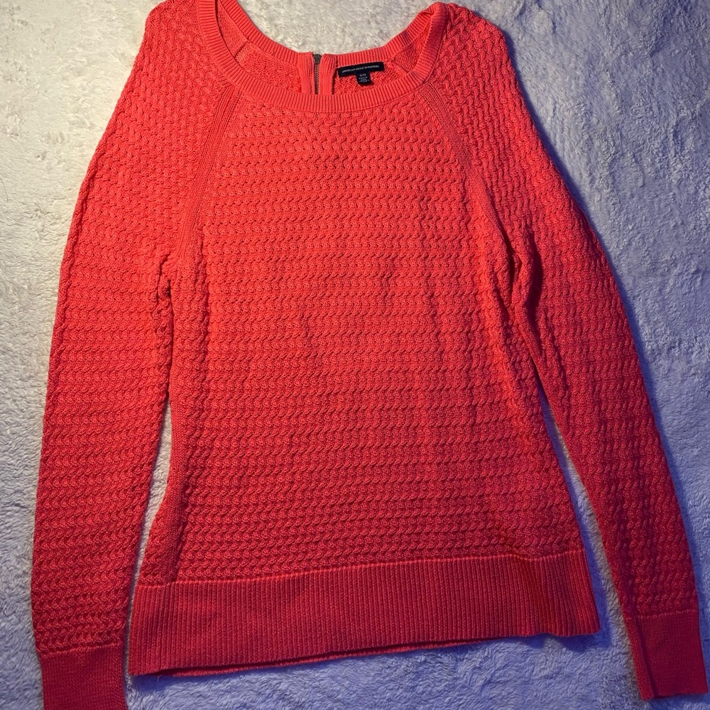 Pink American eagle sweater💗 Size extra large